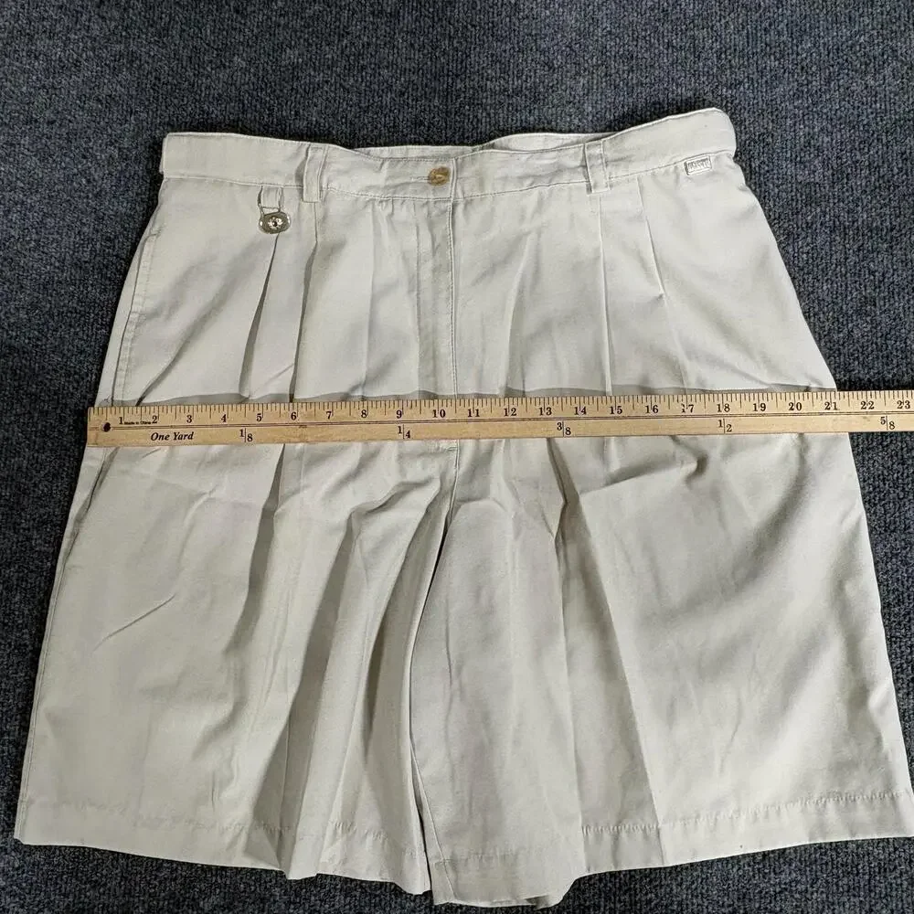 Liz Claiborne Lizgolf Shorts Womens 16 Beige Pleated Bermuda Golf Microfiber